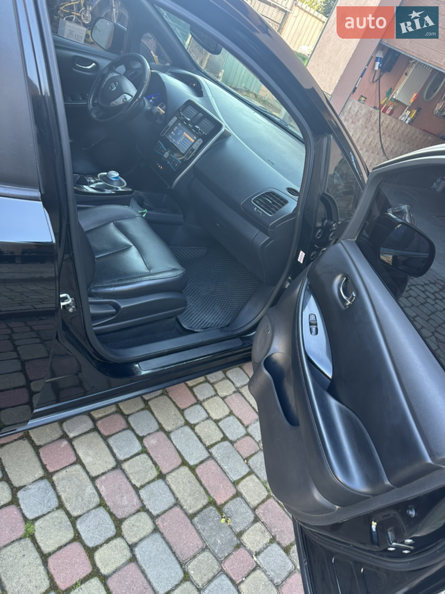 2013 Nissan Leaf - мініатюра 16