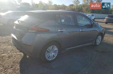 Хэтчбек Nissan Leaf 2019 в 