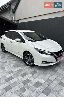 Хетчбек Nissan Leaf 2019 в Хусті