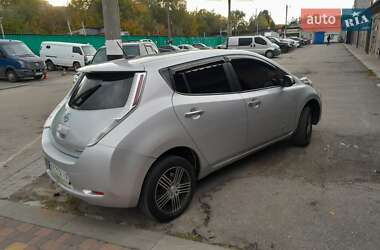 Хэтчбек Nissan Leaf 2014 в Харькове Хэтчбек Nissan Leaf 2014 в Харькове