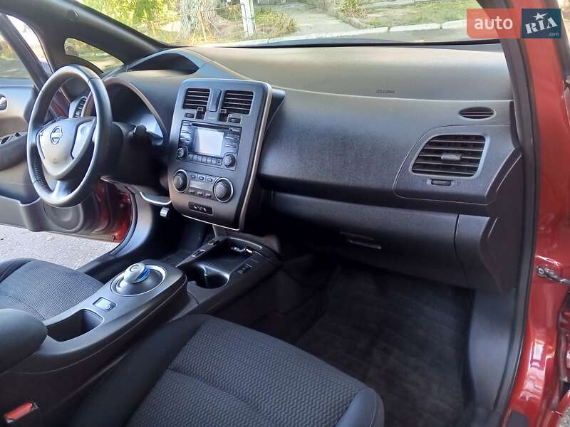 Хэтчбек Nissan Leaf 2013 в Белгороде-Днестровском фото 61 Хэтчбек Nissan Leaf 2013 в Белгороде-Днестровском