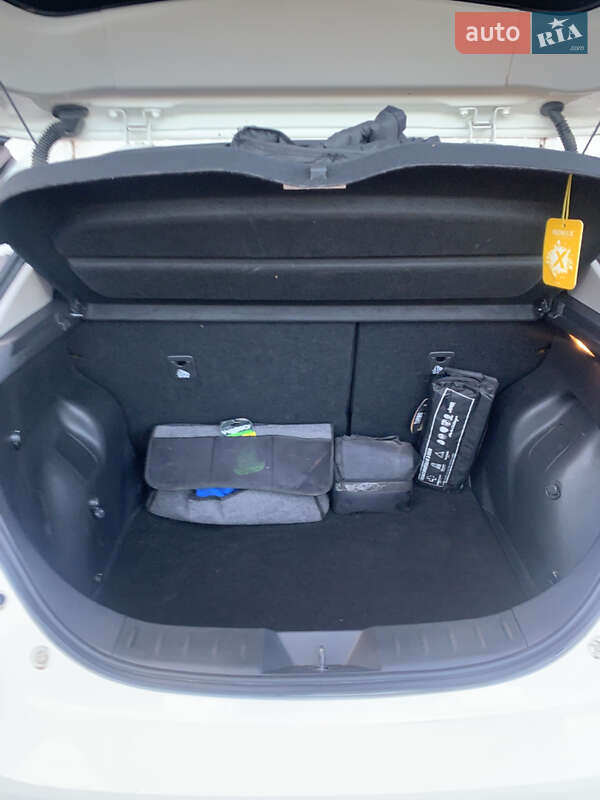 Хетчбек Nissan Leaf 2018 в Львові