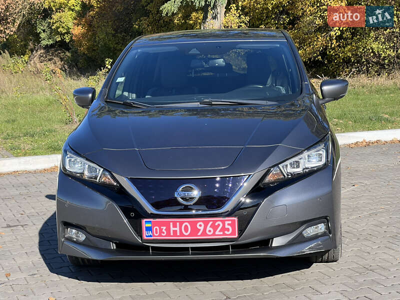 Хетчбек Nissan Leaf 2018 в Луцьку