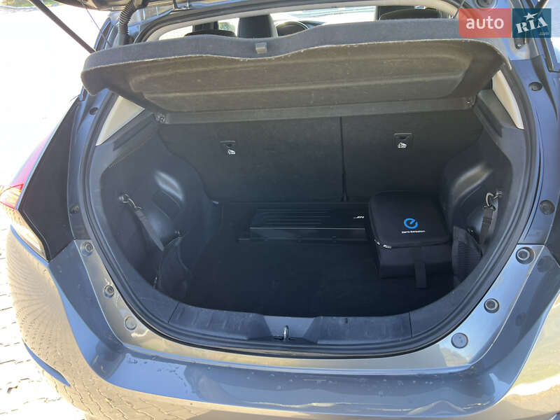 Хетчбек Nissan Leaf 2018 в Луцьку