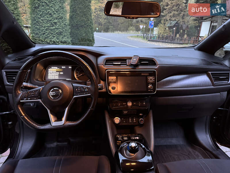 Хэтчбек Nissan Leaf 2018 в Дрогобыче