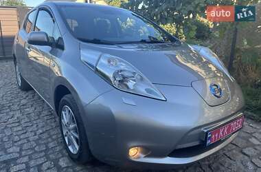Хэтчбек Nissan Leaf 2015 в Первомайске