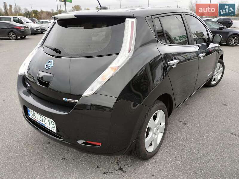 Хетчбек Nissan Leaf 2016 в Києві фото 4 Хетчбек Nissan Leaf 2016 в Києві