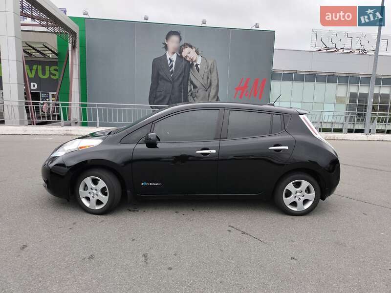Хетчбек Nissan Leaf 2016 в Києві фото 8 Хетчбек Nissan Leaf 2016 в Києві