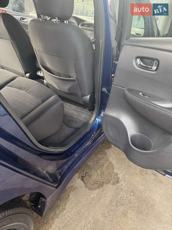 Хэтчбек Nissan Leaf 2020 в Киеве