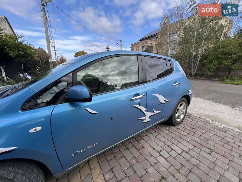 Хэтчбек Nissan Leaf 2012 в Одессе фото 4 Хэтчбек Nissan Leaf 2012 в Одессе