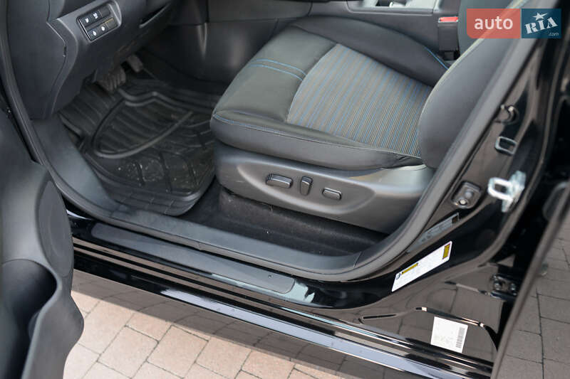Хэтчбек Nissan Leaf 2023 в Турийске фото 25 Хэтчбек Nissan Leaf 2023 в Турийске