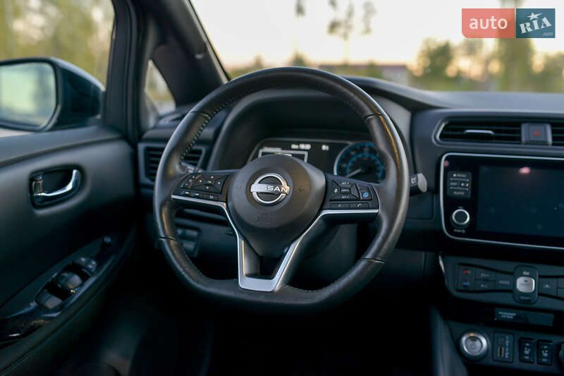 Хэтчбек Nissan Leaf 2023 в Турийске фото 44 Хэтчбек Nissan Leaf 2023 в Турийске