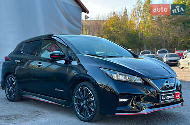 Хэтчбек Nissan Leaf 2018 в 