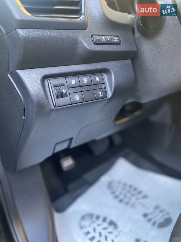 Хетчбек Nissan Leaf 2018 в Дрогобичі