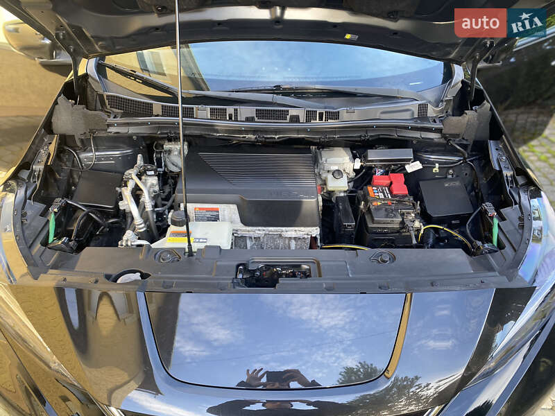 Хетчбек Nissan Leaf 2018 в Дрогобичі