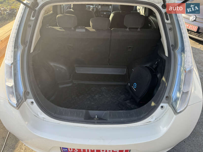 Хэтчбек Nissan Leaf 2013 в Ровно фото 15 Хэтчбек Nissan Leaf 2013 в Ровно