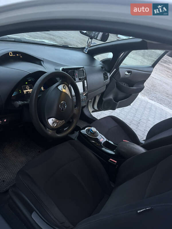 Хетчбек Nissan Leaf 2016 в Тернополі