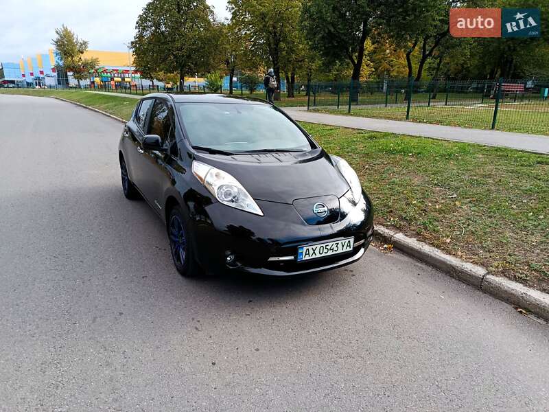 Хетчбек Nissan Leaf 2013 в Харкові фото 5 Хетчбек Nissan Leaf 2013 в Харкові