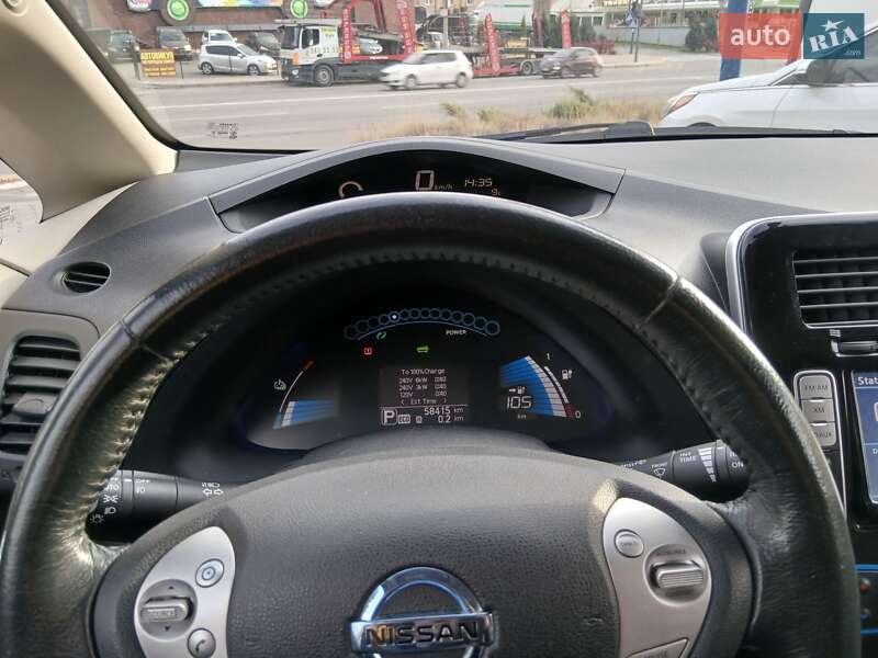 Хетчбек Nissan Leaf 2015 в Києві