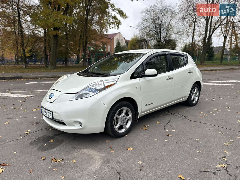 Хетчбек Nissan Leaf 2012 в Вінниці