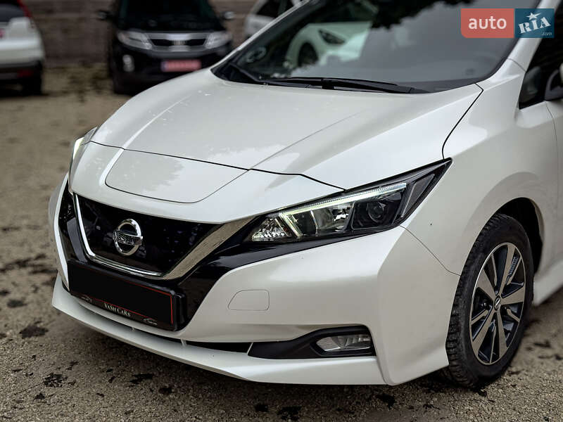 Хетчбек Nissan Leaf 2021 в Бродах