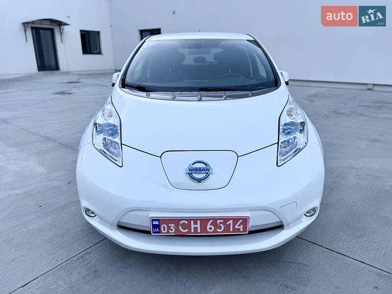 Хэтчбек Nissan Leaf 2014 в Луцке