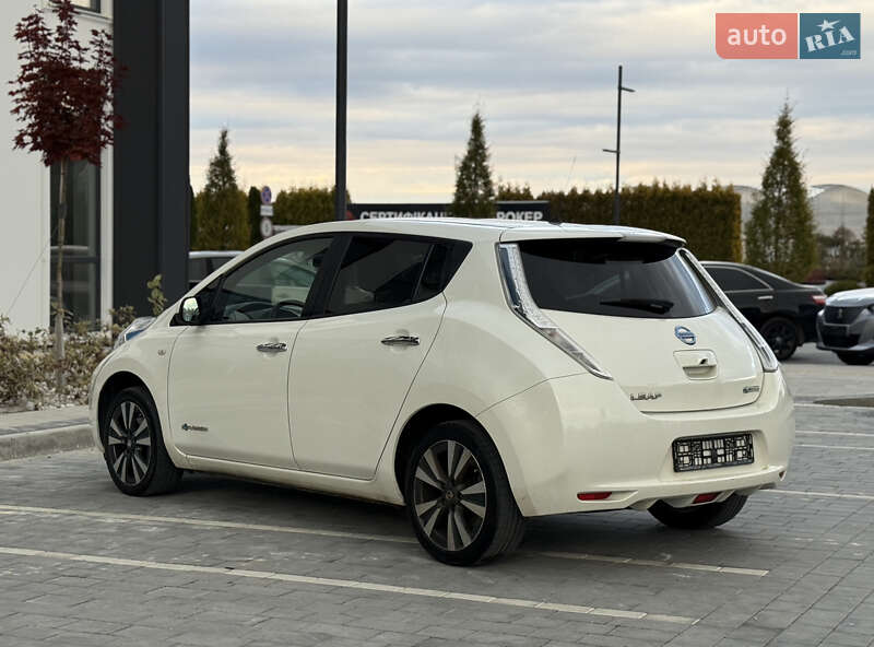Хэтчбек Nissan Leaf 2014 в Городке фото 6 Хэтчбек Nissan Leaf 2014 в Городке