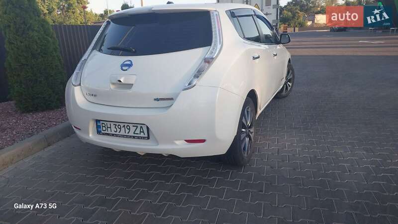 Хетчбек Nissan Leaf 2016 в Одесі фото 3 Хетчбек Nissan Leaf 2016 в Одесі
