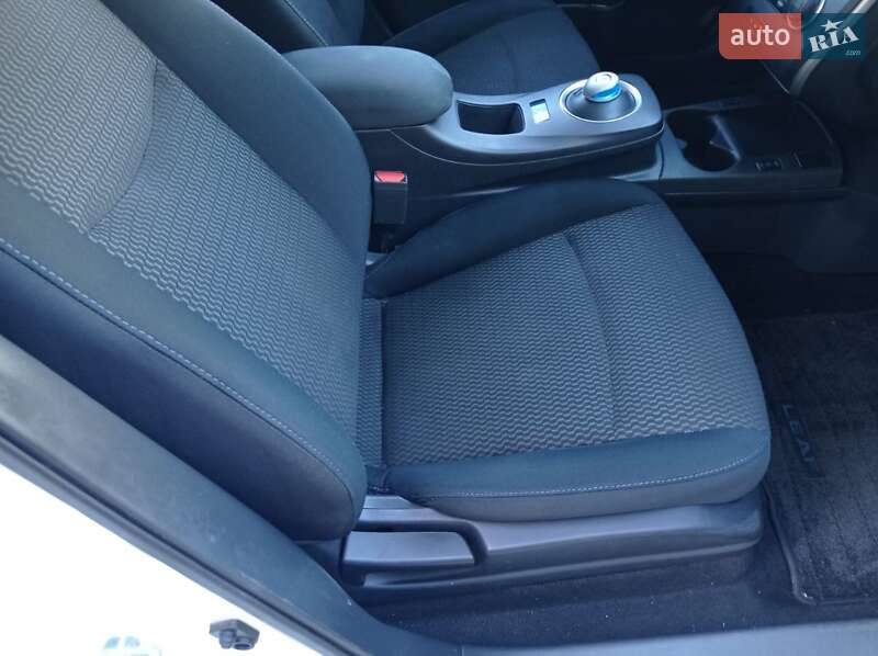 Хэтчбек Nissan Leaf 2017 в Львове фото 12 Хэтчбек Nissan Leaf 2017 в Львове