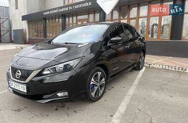 Хэтчбек Nissan Leaf 2018 в Ровно