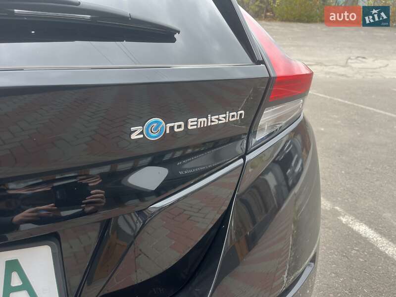 Хэтчбек Nissan Leaf 2018 в Ровно фото 12 Хэтчбек Nissan Leaf 2018 в Ровно