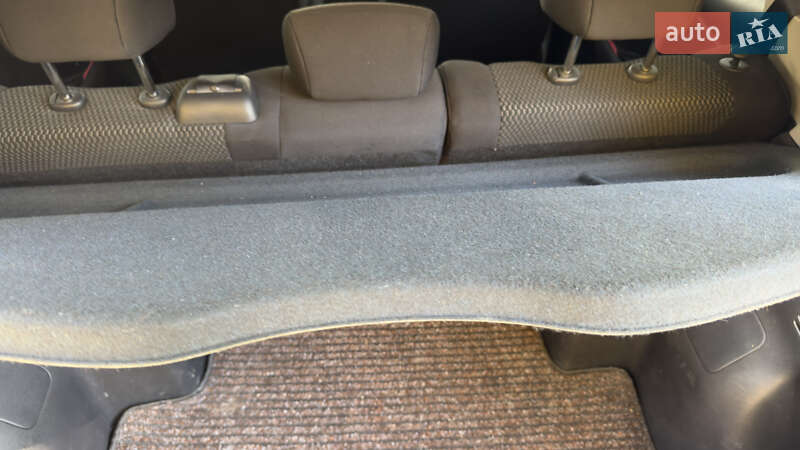 Хэтчбек Nissan Leaf 2013 в Каменец-Подольском фото 13 Хэтчбек Nissan Leaf 2013 в Каменец-Подольском