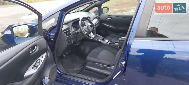 Хэтчбек Nissan Leaf 2019 в Черкассах