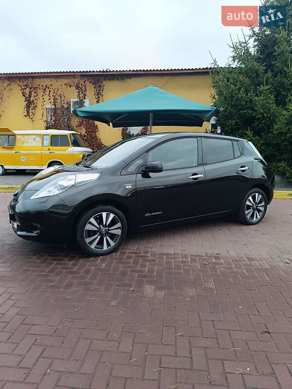 Хэтчбек Nissan Leaf 2015 в Ровно фото 90 Хэтчбек Nissan Leaf 2015 в Ровно