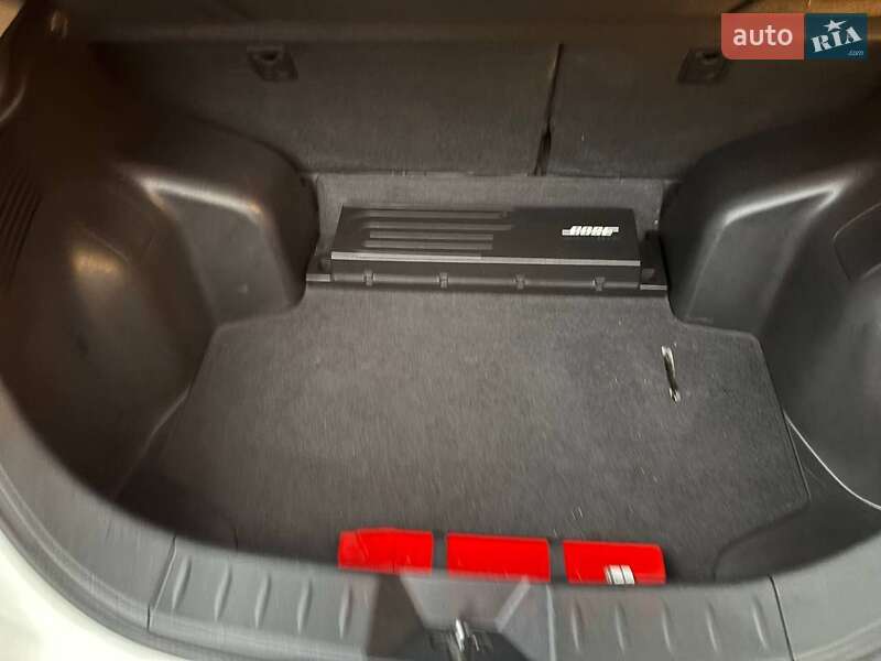 Хэтчбек Nissan Leaf 2013 в Днепре