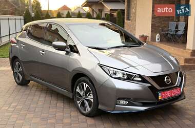 Хэтчбек Nissan Leaf 2020 в Черновцах