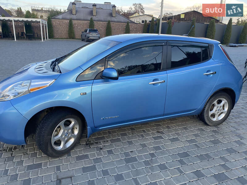 Хэтчбек Nissan Leaf 2014 в Кропивницком фото 6 Хэтчбек Nissan Leaf 2014 в Кропивницком