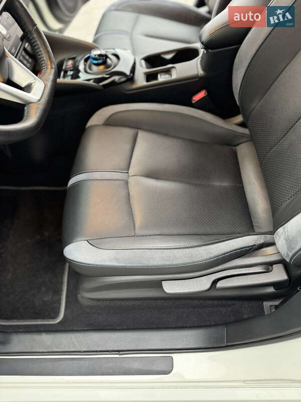 Хетчбек Nissan Leaf 2019 в Івано-Франківську