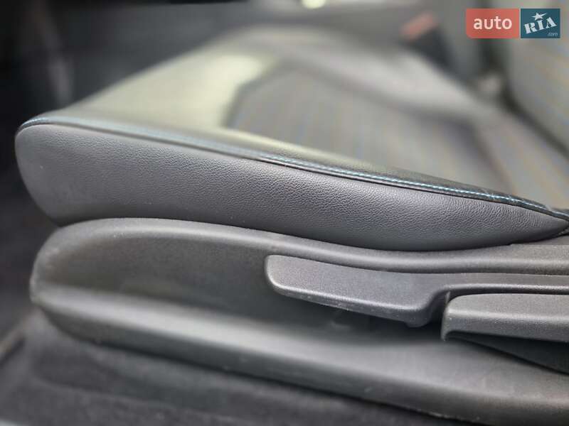 Хэтчбек Nissan Leaf 2019 в Черкассах фото 17 Хэтчбек Nissan Leaf 2019 в Черкассах