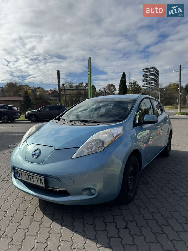 Хэтчбек Nissan Leaf 2015 в Львове фото 2 Хэтчбек Nissan Leaf 2015 в Львове