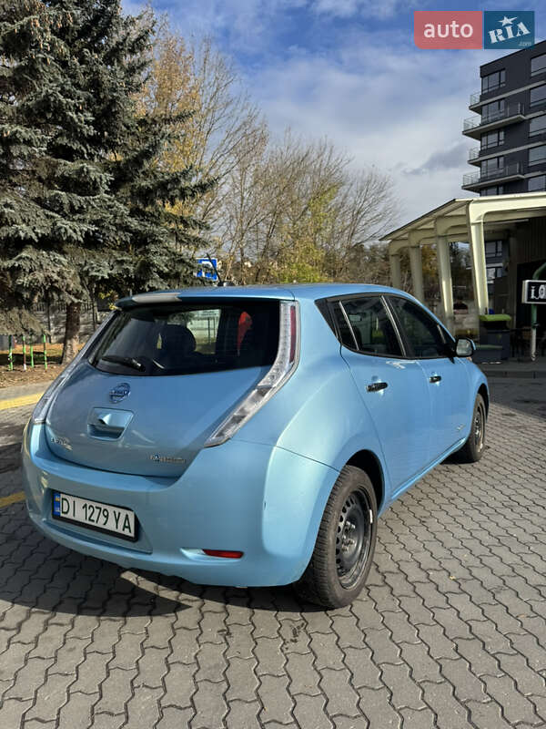 Хэтчбек Nissan Leaf 2015 в Львове фото 3 Хэтчбек Nissan Leaf 2015 в Львове