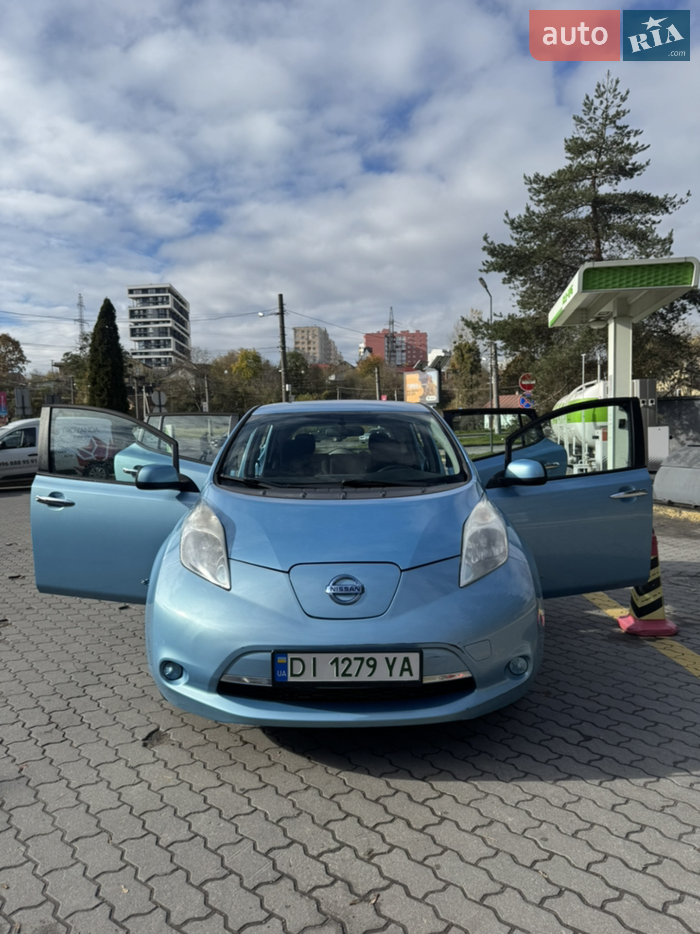 2015 Nissan Leaf - мініатюра 8