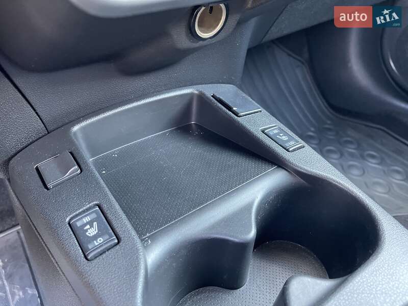 Хэтчбек Nissan Leaf 2016 в Тернополе