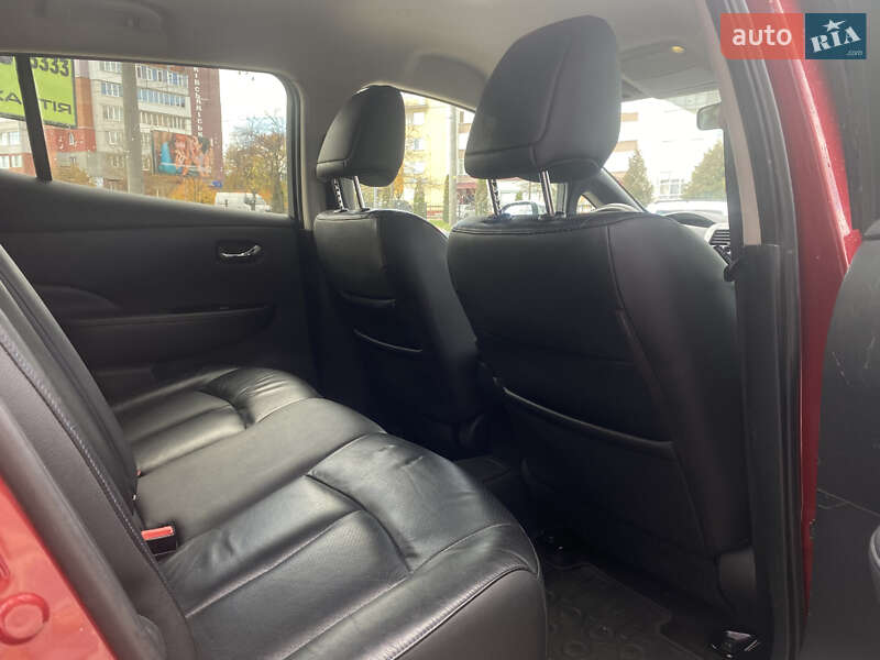 Хэтчбек Nissan Leaf 2014 в Ивано-Франковске