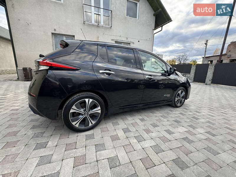 Хетчбек Nissan Leaf 2019 в Тернополі