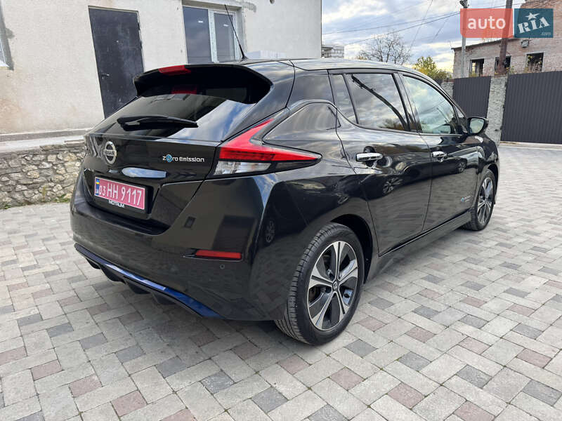 Хетчбек Nissan Leaf 2019 в Тернополі