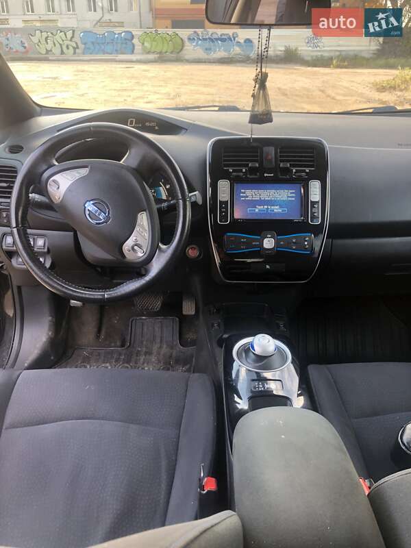 Хетчбек Nissan Leaf 2014 в Тернополі