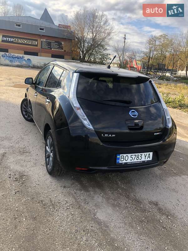 Хетчбек Nissan Leaf 2014 в Тернополі