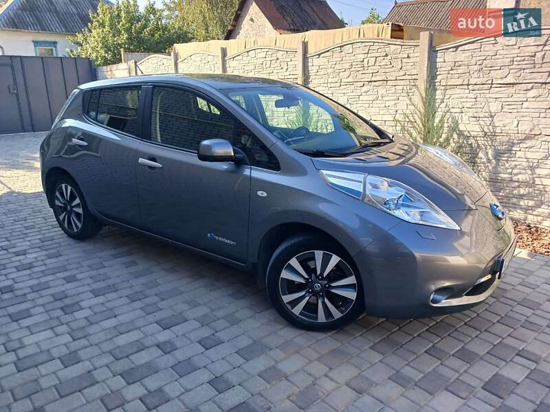 Nissan Leaf 2015