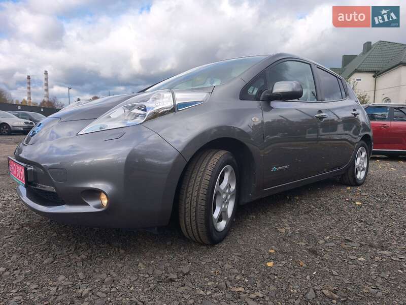 Хэтчбек Nissan Leaf 2014 в Луцке фото 10 Хэтчбек Nissan Leaf 2014 в Луцке